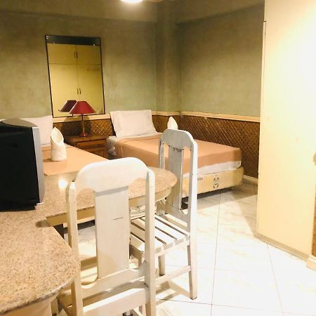 Generosa Mansion バギオ エクステリア 写真