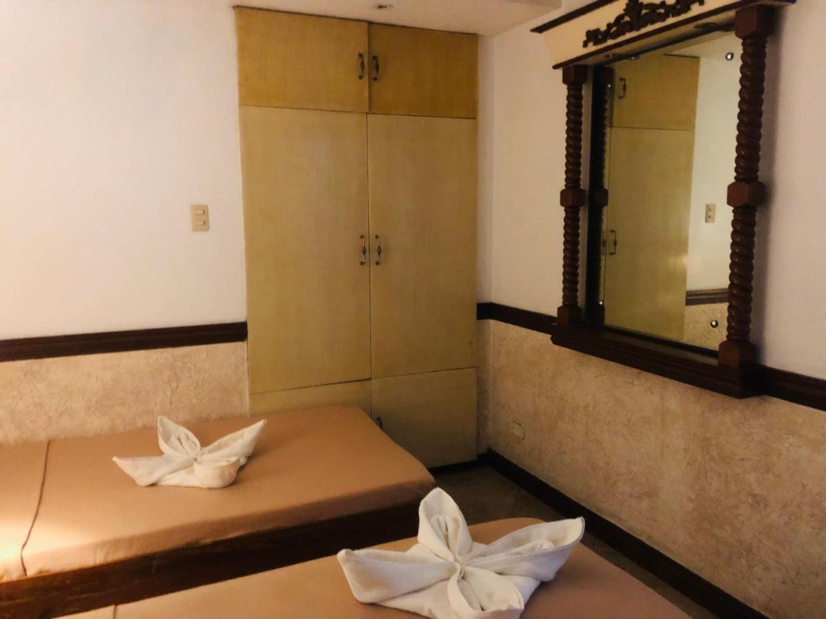 Generosa Mansion バギオ エクステリア 写真